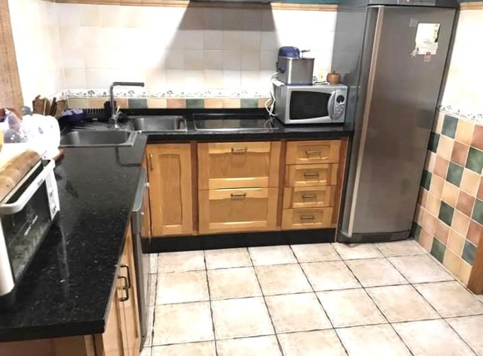 Image No.3-Villa de 6 chambres à vendre à Almodóvar del Río