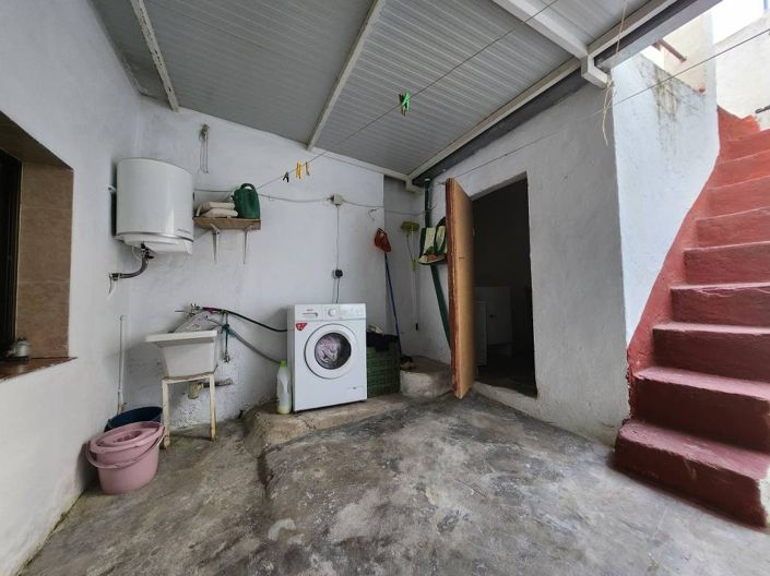 Image No.6-3 Bed Townhouse for sale