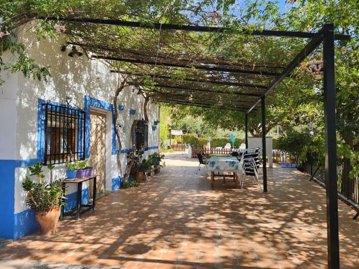 Image No.19-Maison de campagne de 6 chambres à vendre à Iznájar