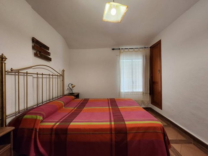 Image No.8-Maison de campagne de 6 chambres à vendre à Iznájar