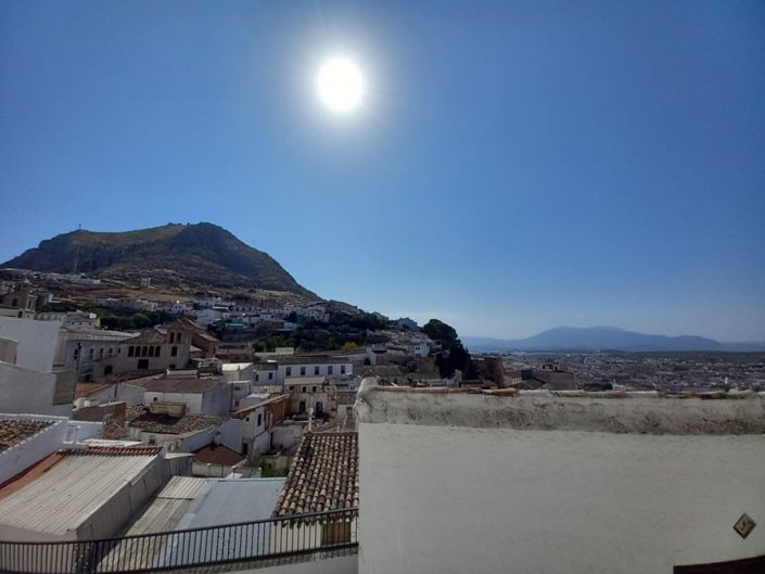 Image No.41-2 Bed Townhouse for sale