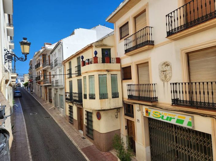 Image No.11-Maison de ville de 5 chambres à vendre à Luque