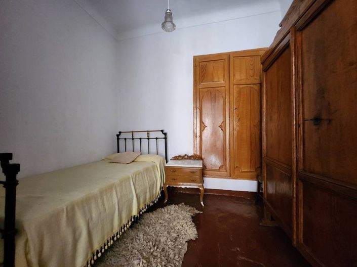 Image No.9-Maison de ville de 5 chambres à vendre à Luque
