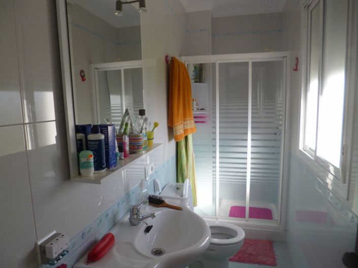 Image No.18-4 Bed Townhouse for sale