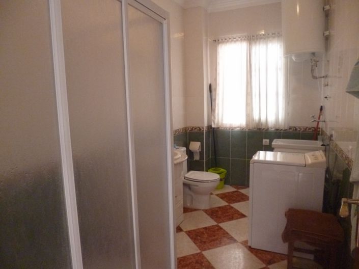 Image No.19-5 Bed Property for sale