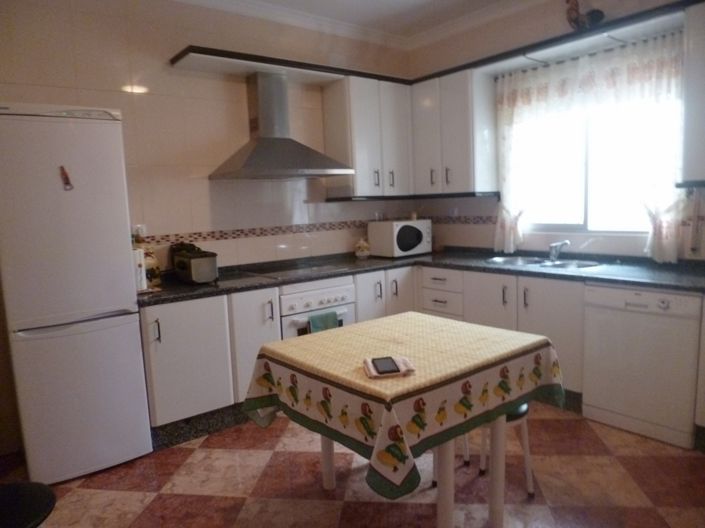 Image No.9-5 Bed Property for sale