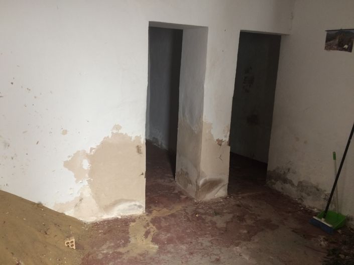 Image No.22-2 Bed Townhouse for sale