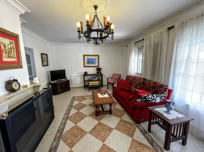 Image No.25-6 Bed Finca for sale