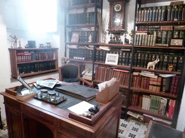 Image No.27-6 Bed Townhouse for sale