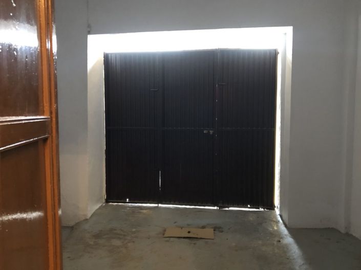 Image No.6-6 Bed Townhouse for sale