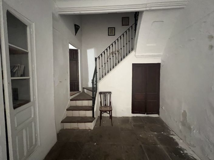 Image No.4-4 Bed Townhouse for sale