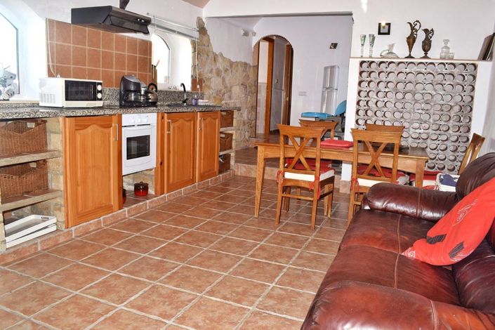 Image No.27-10 Bed Country House for sale