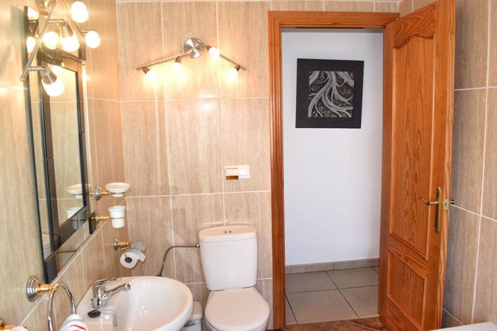 Image No.42-10 Bed Country House for sale