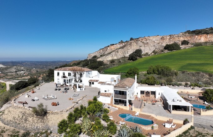 Image No.54-10 Bed Country House for sale