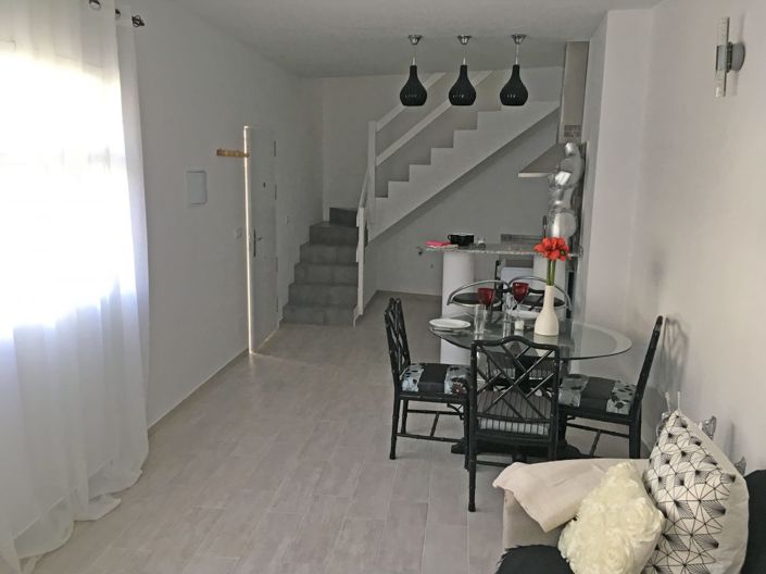 Image No.5-2 Bed Townhouse for sale