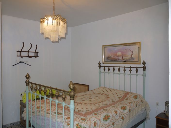 Image No.16-4 Bed Townhouse for sale