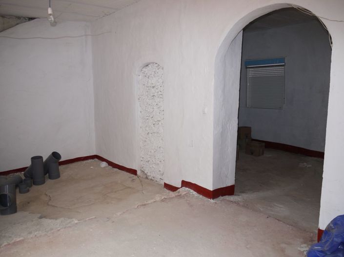 Image No.19-4 Bed Townhouse for sale