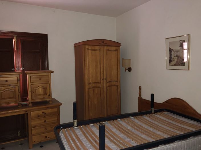 Image No.17-3 Bed Townhouse for sale