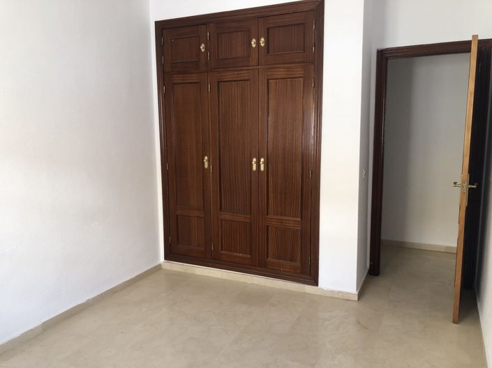 Image No.23-Appartement de 4 chambres à vendre à Olvera