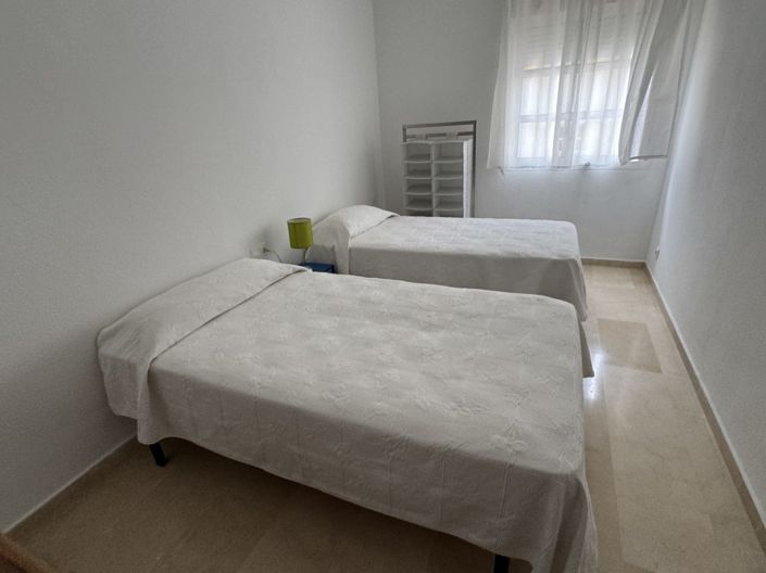 Image No.6-Appartement de 4 chambres à vendre à Olvera