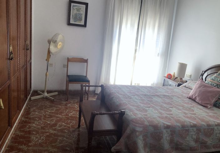 Image No.11-3 Bed Townhouse for sale