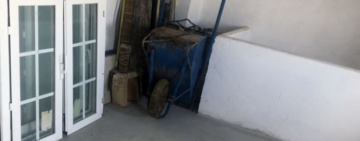 Image No.25-2 Bed Property for sale