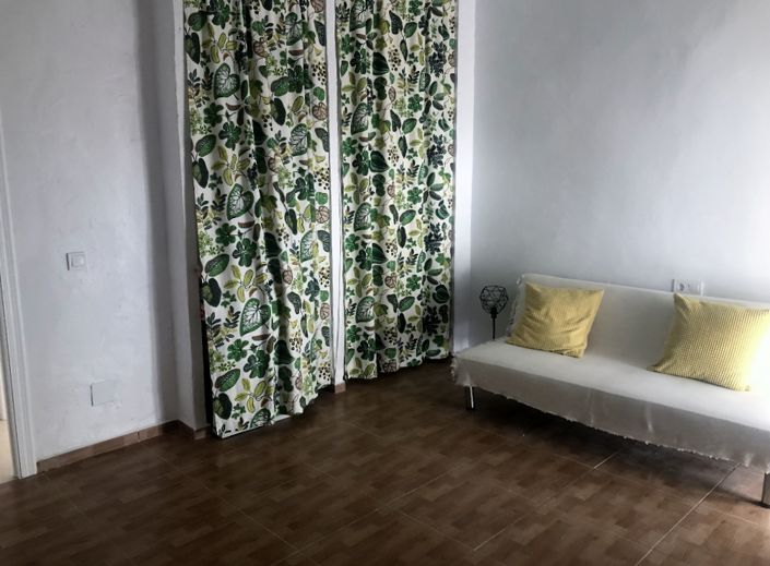 Image No.7-2 Bed Property for sale