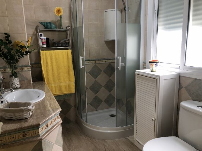 Image No.9-3 Bed Apartment for sale