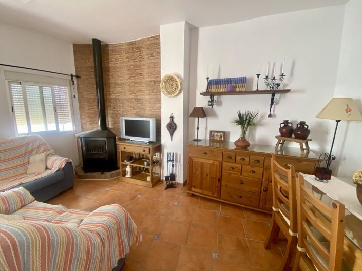 Image No.6-3 Bed Property for sale