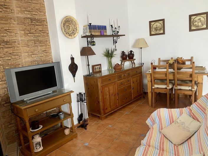 Image No.7-3 Bed Property for sale