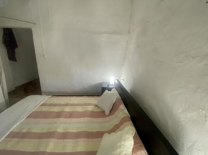 Image No.26-4 Bed Townhouse for sale