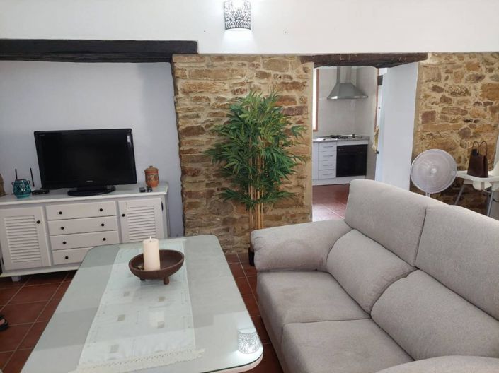 Image No.6-2 Bed Property for sale