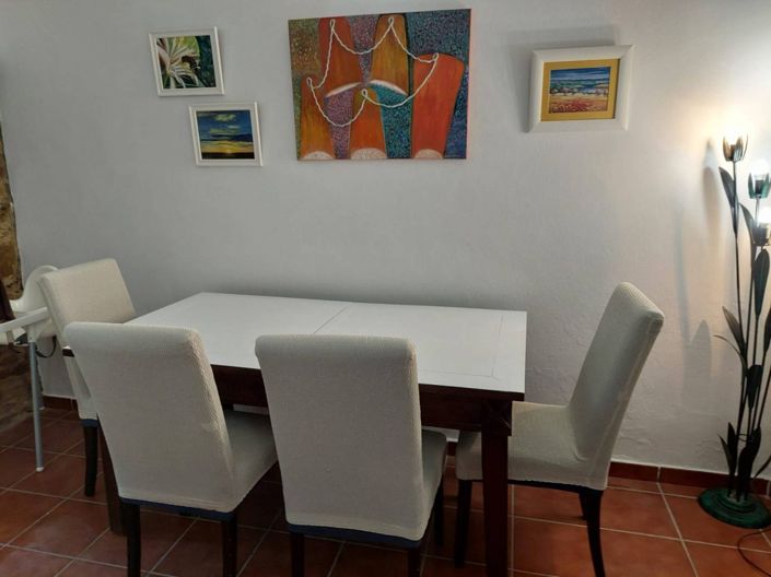 Image No.4-2 Bed Property for sale