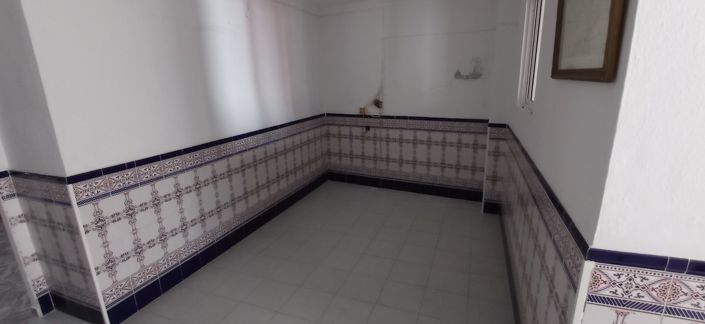 Image No.26-3 Bed Townhouse for sale