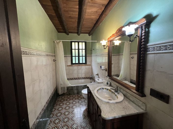 Image No.12-Propriété de 4 chambres à vendre à Andalousie