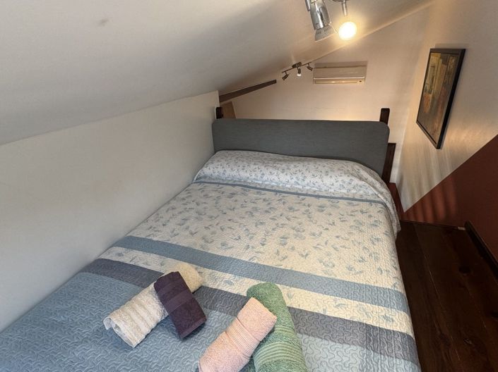 Image No.14-4 Bed Property for sale