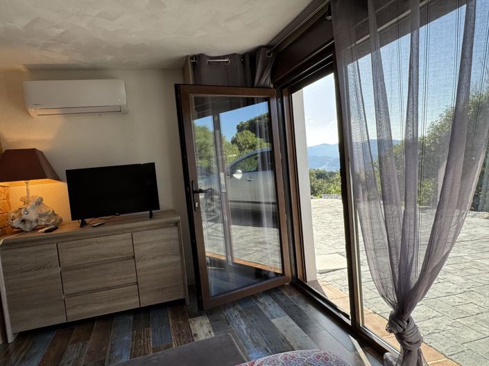 Image No.29-4 Bed Property for sale