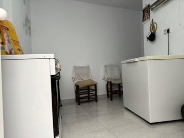 dadc00f1-3717-4bdc-8dfa-08082f827b10-1200x900