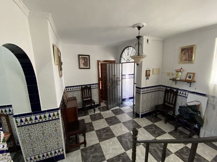 Image No.4-4 Bed Townhouse for sale