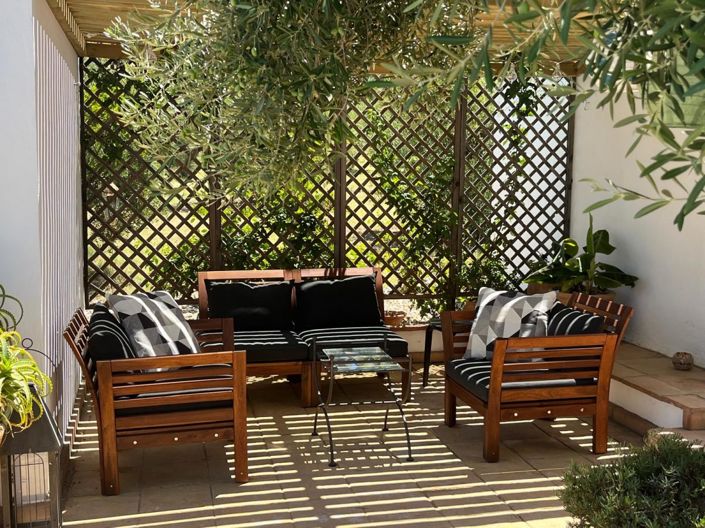 Image No.9-2 Bed Property for sale