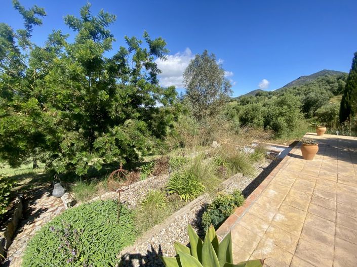 Image No.38-2 Bed Property for sale