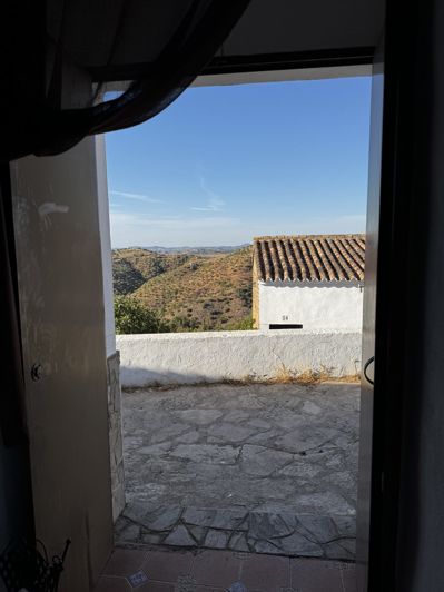 Image No.4-3 Bed Townhouse for sale