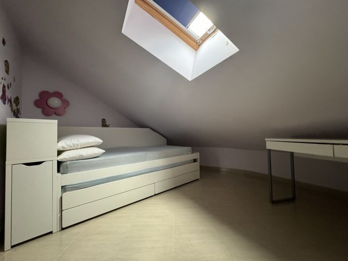 Image No.7-2 Bed Townhouse for sale