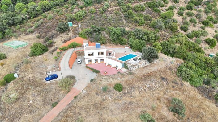 Image No.15-4 Bed Property for sale