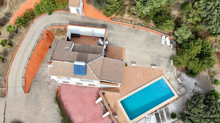 Image No.39-4 Bed Property for sale