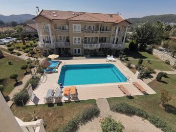 5f59e465-2bc5-45dc-9200-d16ff567c3ec