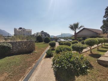 16f2bd4c-bf58-4854-87e0-bc05c372a9de