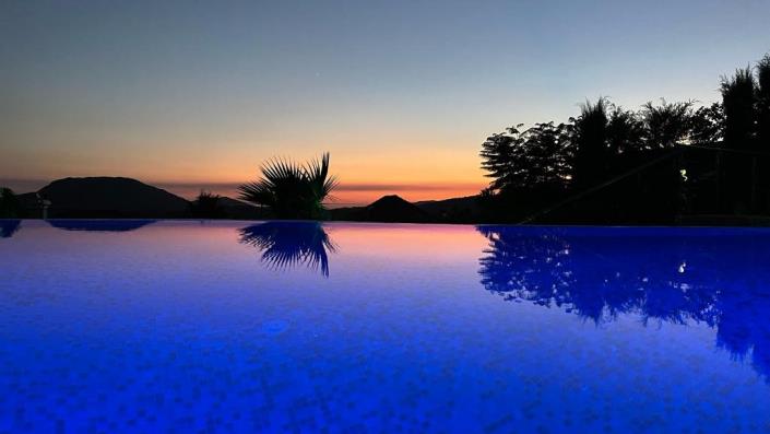 Image No.48-4 Bed Villa / Detached for sale