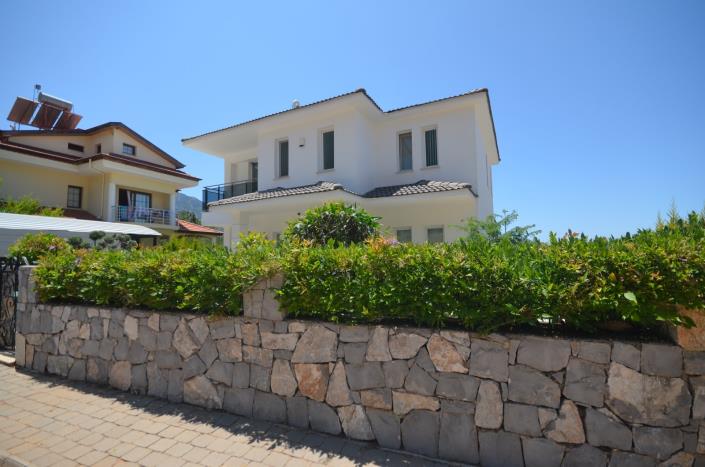 Image No.49-4 Bed Villa / Detached for sale