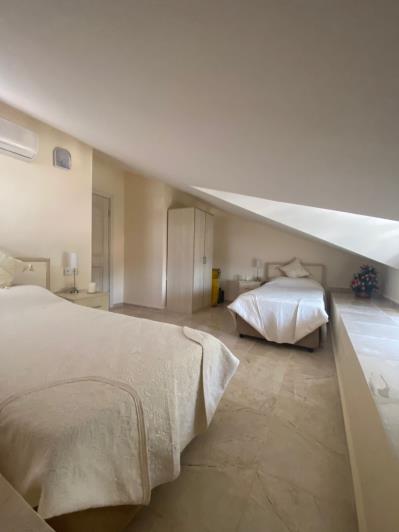 Image No.21-2 Bed Duplex for sale